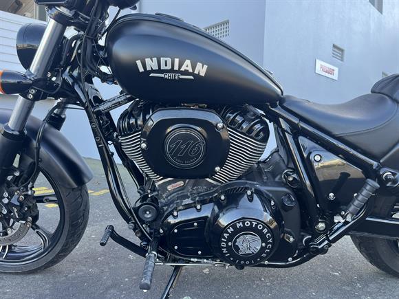 2022 Indian Chief Dark Horse