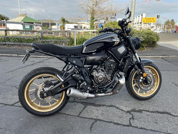 2023 Yamaha XSR700