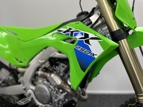 New Kawasaki KX250X