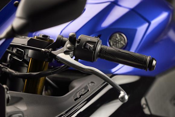 New Yamaha YZF-R3 R3 IN STORE