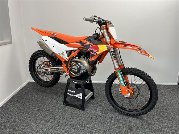 KTM 450SX-F FACTORY EDITION 2024