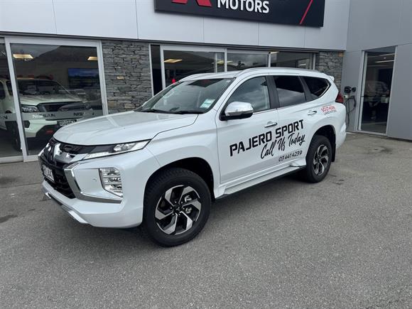 Mitsubishi Pajero Sport VRX 4WD 2026