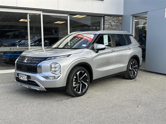 Mitsubishi Outlander XLS 4WD 2.5P 2024