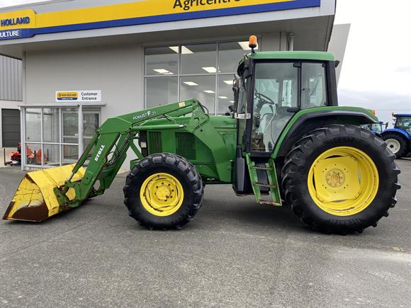 John Deere 6510 2001