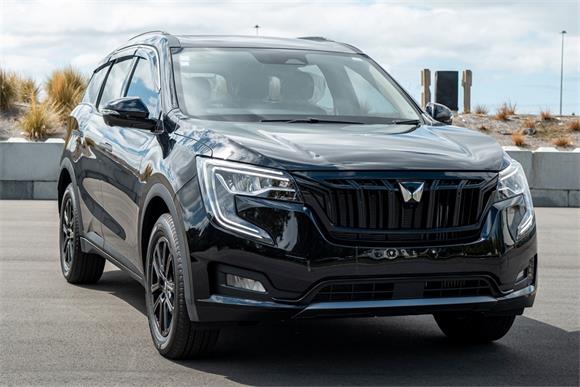 Mahindra XUV700 Xuv 2.0Pt/6At 2024