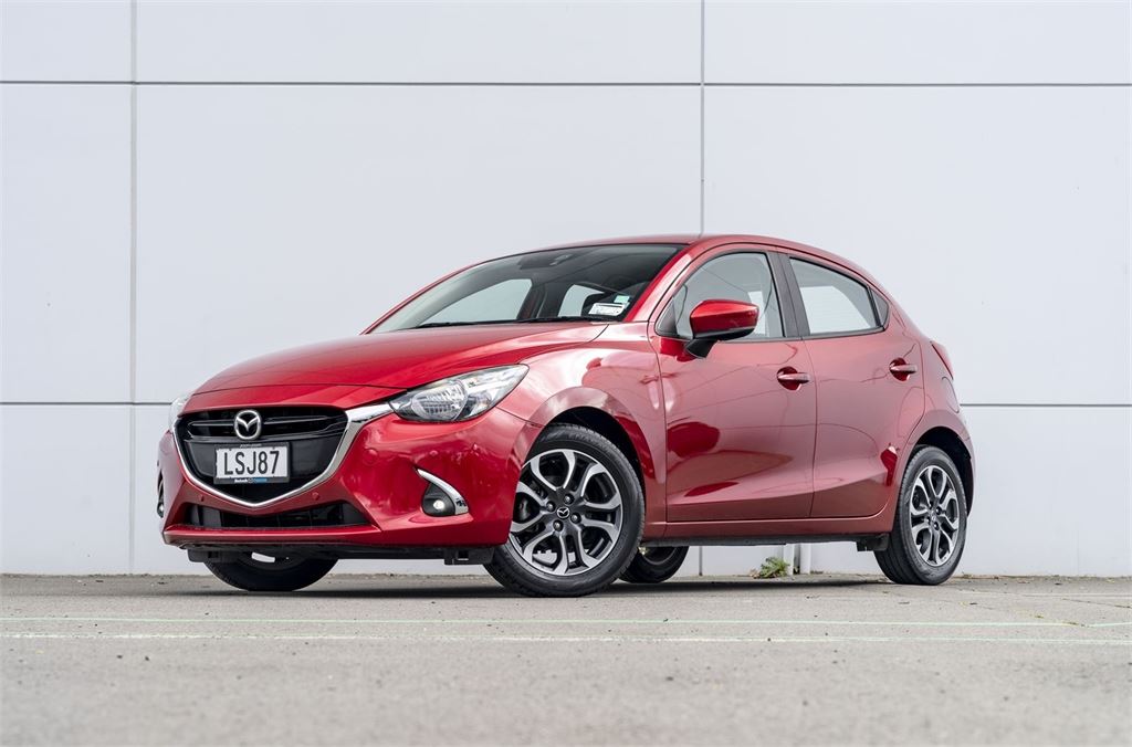 Mazda 2 2018