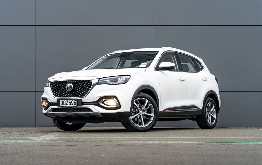MG HS 2023