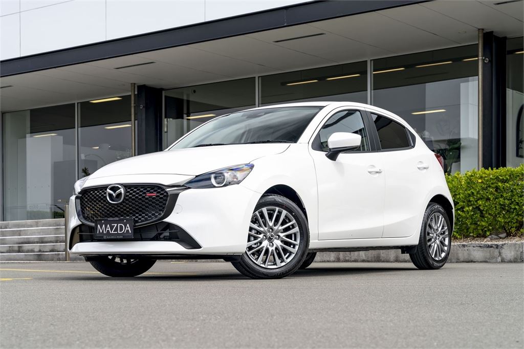 Mazda 2 2025