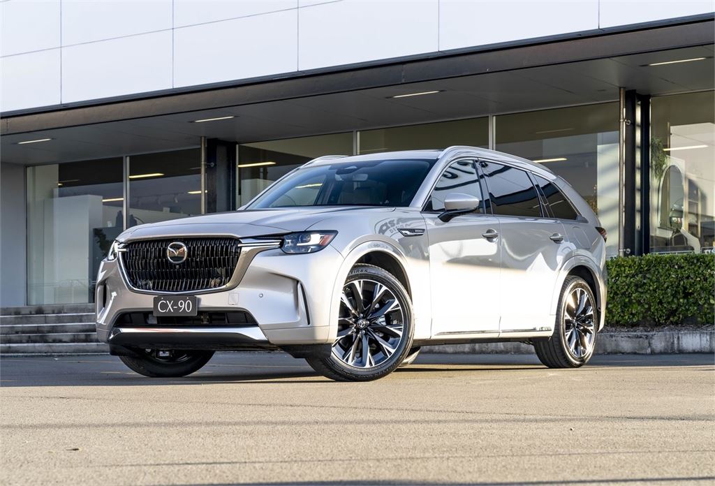 Mazda CX-90 2026