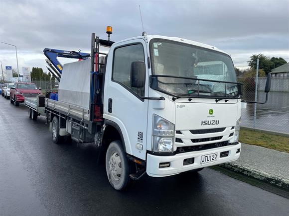 Isuzu NPS450 5spd Manual 2016