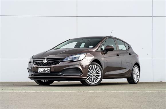 Holden Astra R 2017