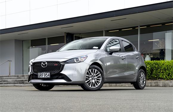 Mazda 2 Gsx 1.5P/6At 2024