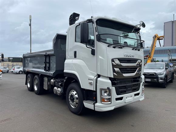 Isuzu CYZ530 6x4 AMT 2025