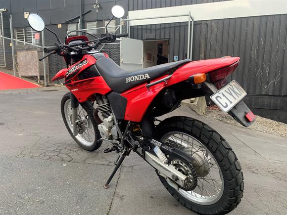 2004 Honda XR250