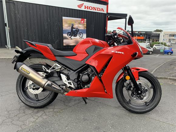 Honda CBR300 2017