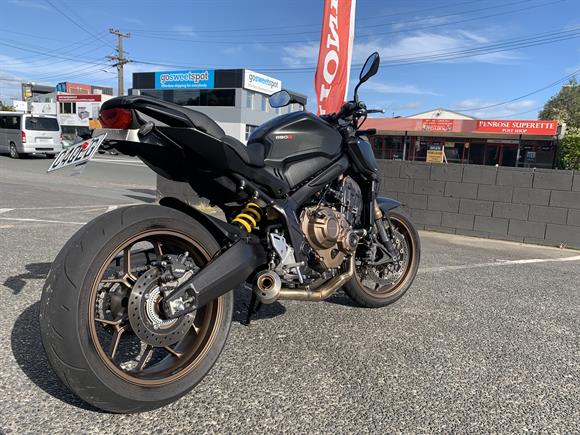 2022 Honda CB650R