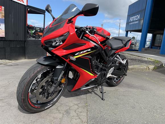 2023 Honda CBR650R