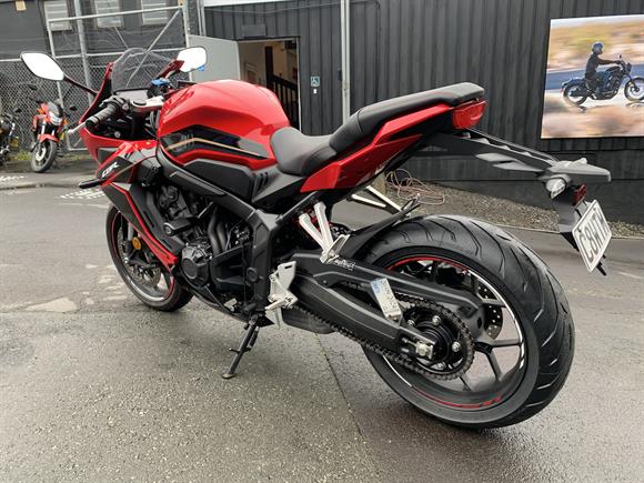 2023 Honda CBR650R