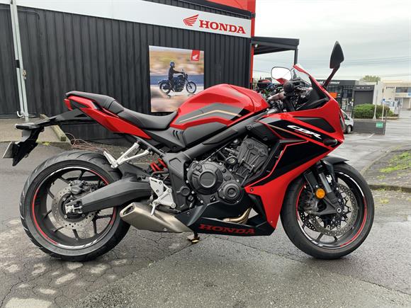 Honda CBR650R 2023