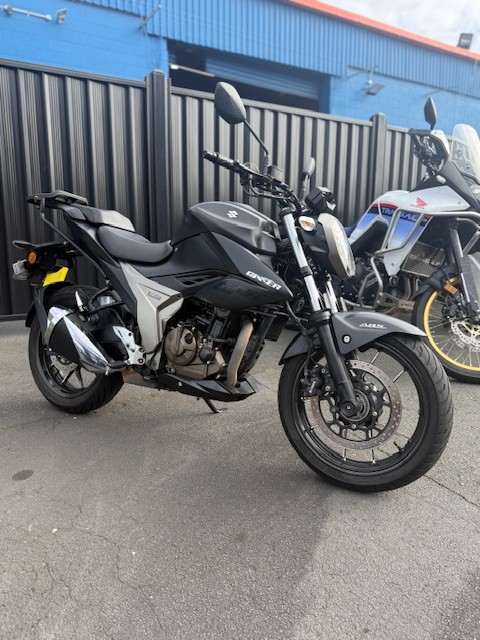 Suzuki GSX250 2020
