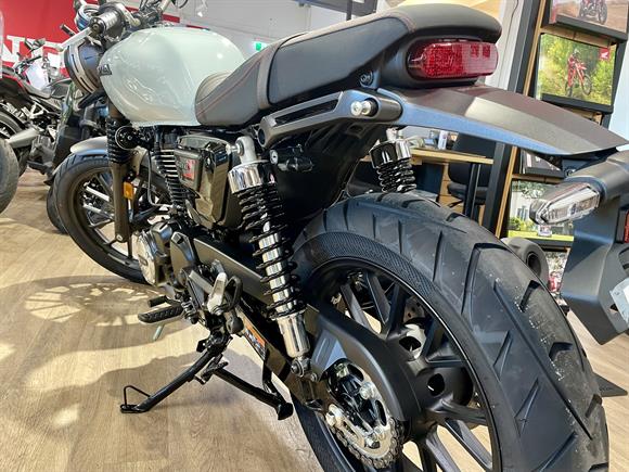2025 Honda GB350 SS