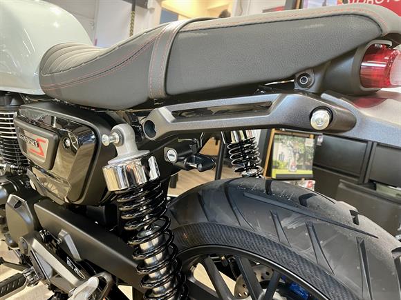 2025 Honda GB350 SS