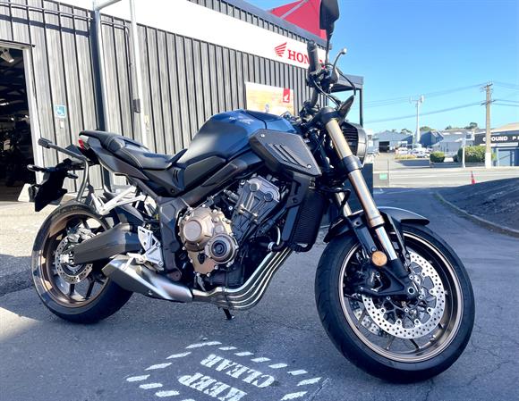 Honda CB650R FULL POWER 2024