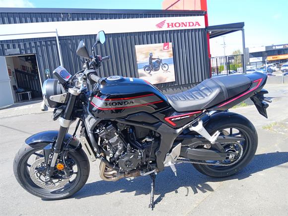 New Honda CB1000 F