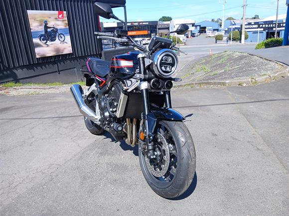 New Honda CB1000 F