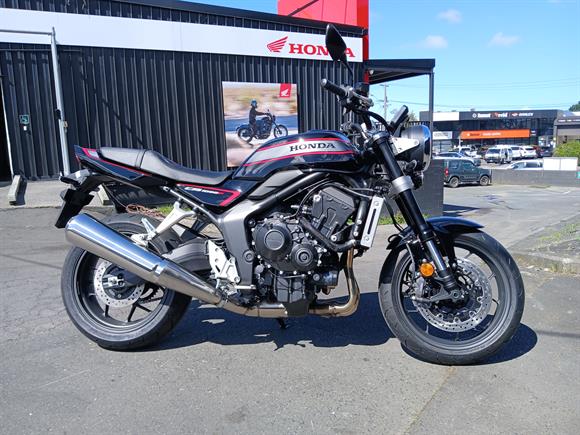 New Honda CB1000 F