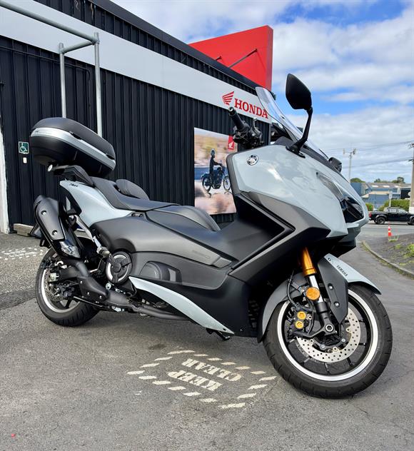 Yamaha T Max XP560E 2026