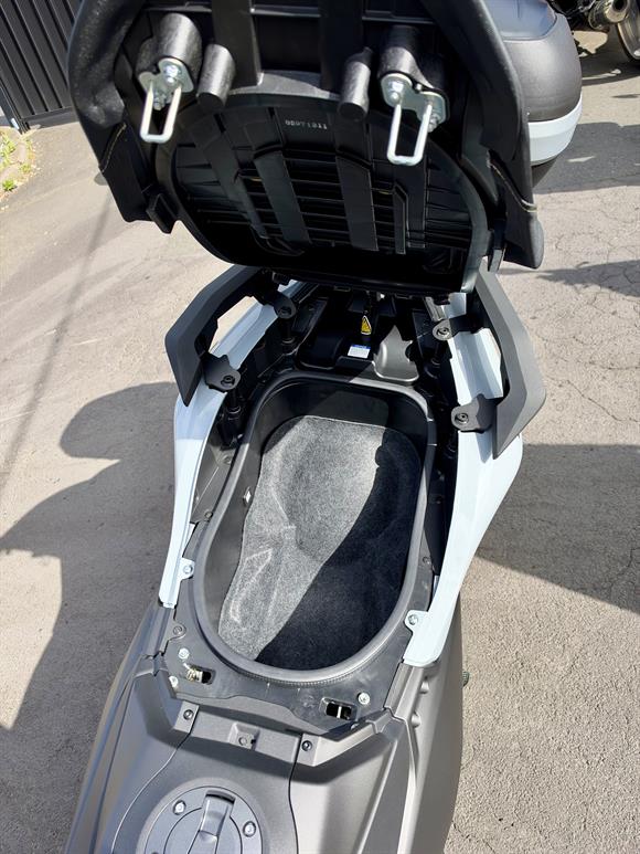 2026 Yamaha T Max XP560E