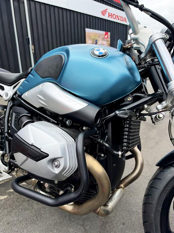 2023 BMW R Nine T PURE K22
