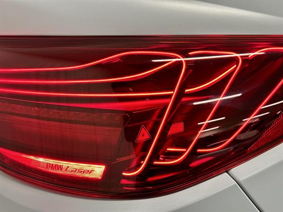 2023 BMW M4 Coupe