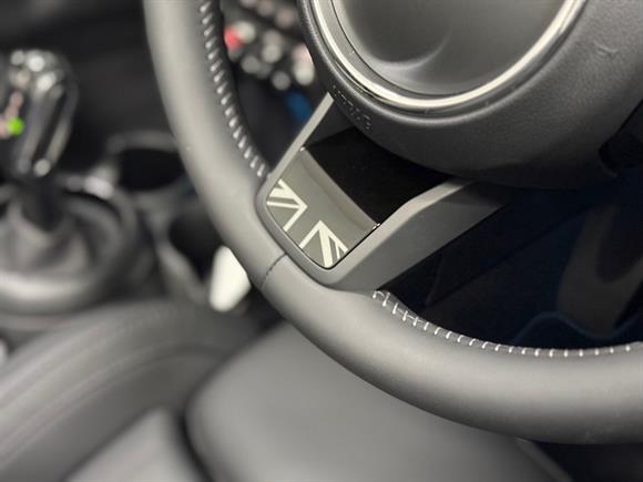 2025 MINI Hatch Convertible