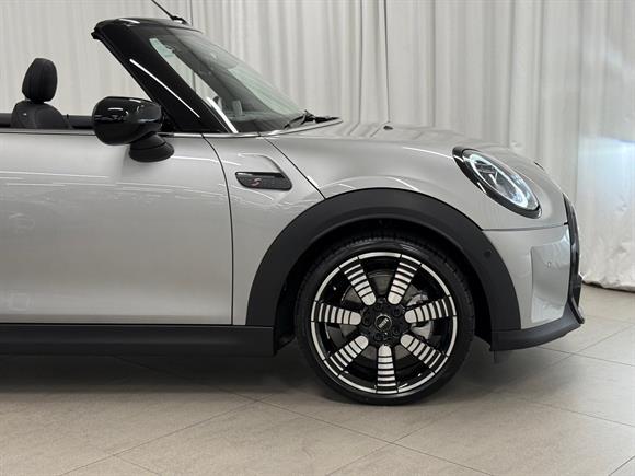 2025 MINI Hatch Convertible