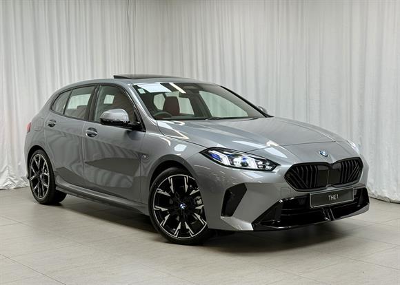BMW 120i Hatchback 2025