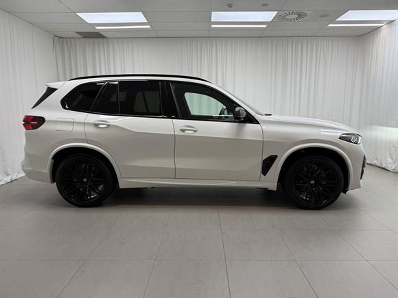 2025 BMW X5 RV-SUV