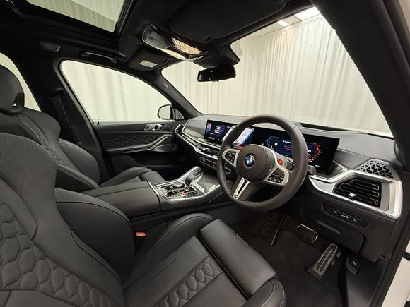 2025 BMW X5 RV-SUV