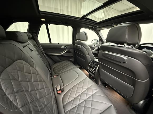 2025 BMW X5 RV-SUV