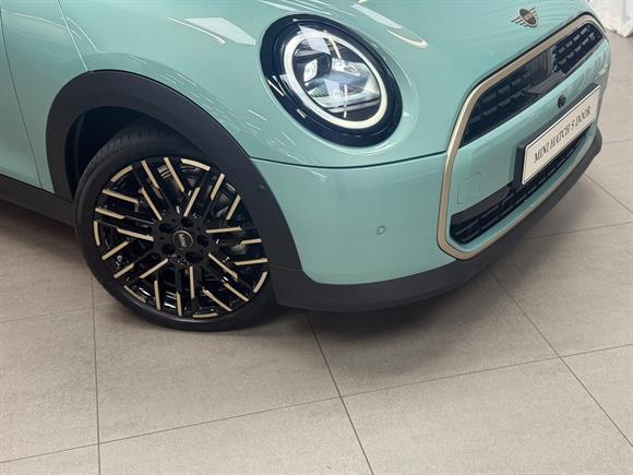 2025 MINI Cooper Hatchback