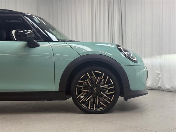 2025 MINI Cooper Hatchback