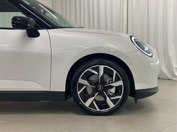 2025 MINI Hatch Hatchback
