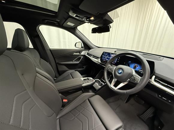 2025 BMW iX1 RV-SUV