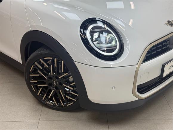2025 MINI Hatch Convertible