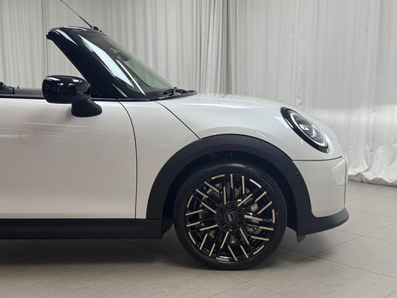 2025 MINI Hatch Convertible