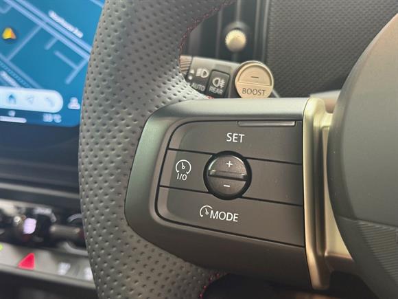 2025 MINI Hatch Hatchback