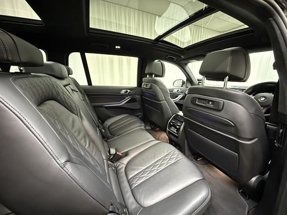 2020 BMW X7 RV-SUV