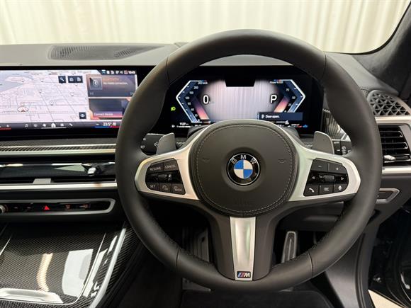 2025 BMW X7 RV-SUV