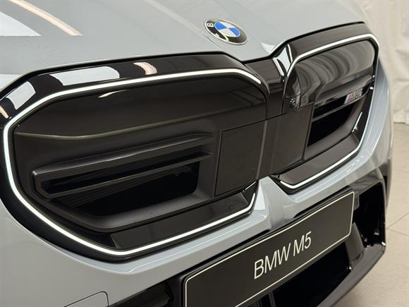 2025 BMW M5 Station Wagon